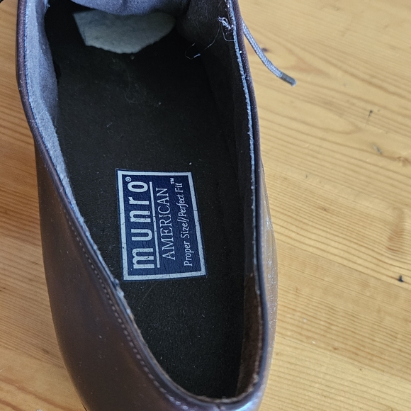 Vintage MUNRO Sport American Footwear - Shoes Leather - Suede - Brown - Picture 4 of 9
